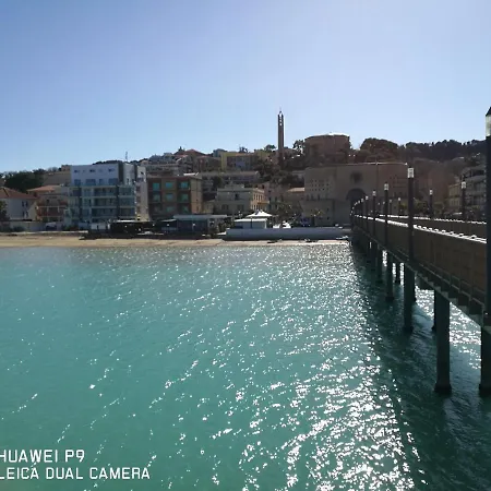 Casa De Mar 3*